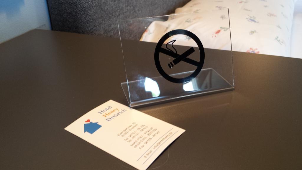 亨利酒店 德莱艾希 客房 照片